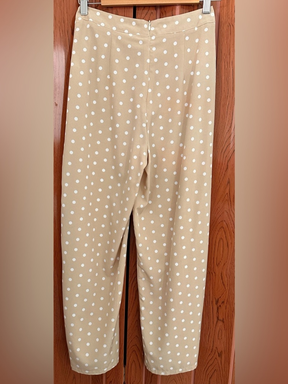Nasty Gal Polka Dot 2 Piece Set Sand Crop Top & Wide Leg Pants | Size 2 - Picture 6 of 9